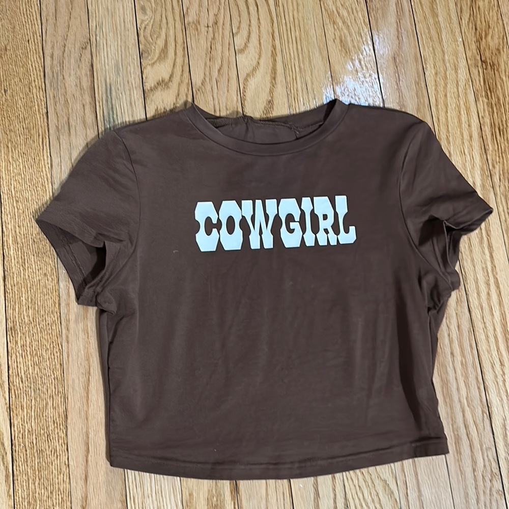 Cowgirl cropped short sleeve top